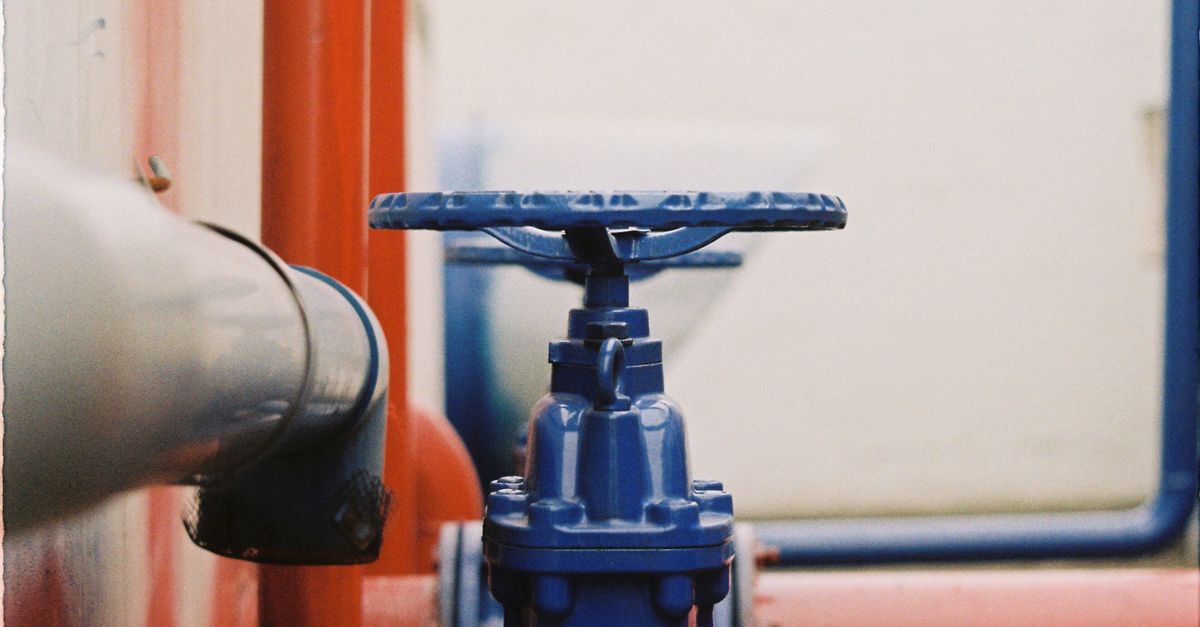 Compliance Regulations Impacting Commercial Plumbing System Design